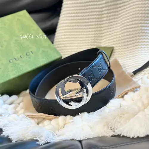 G*u*i belts 2407xf0026