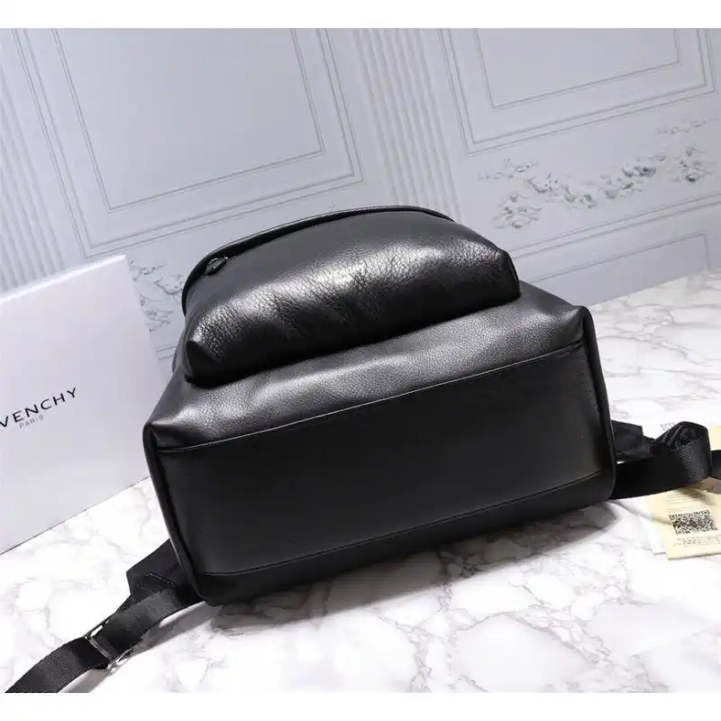 Givenchy Bags 205GIV0013