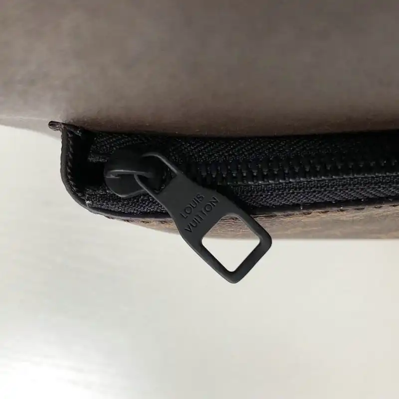 LV Bags 206B570118