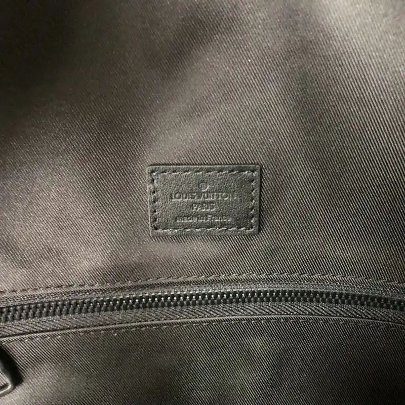 LV Bags 206B570118