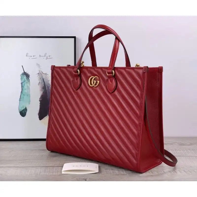 G*u*i bags 208b570053