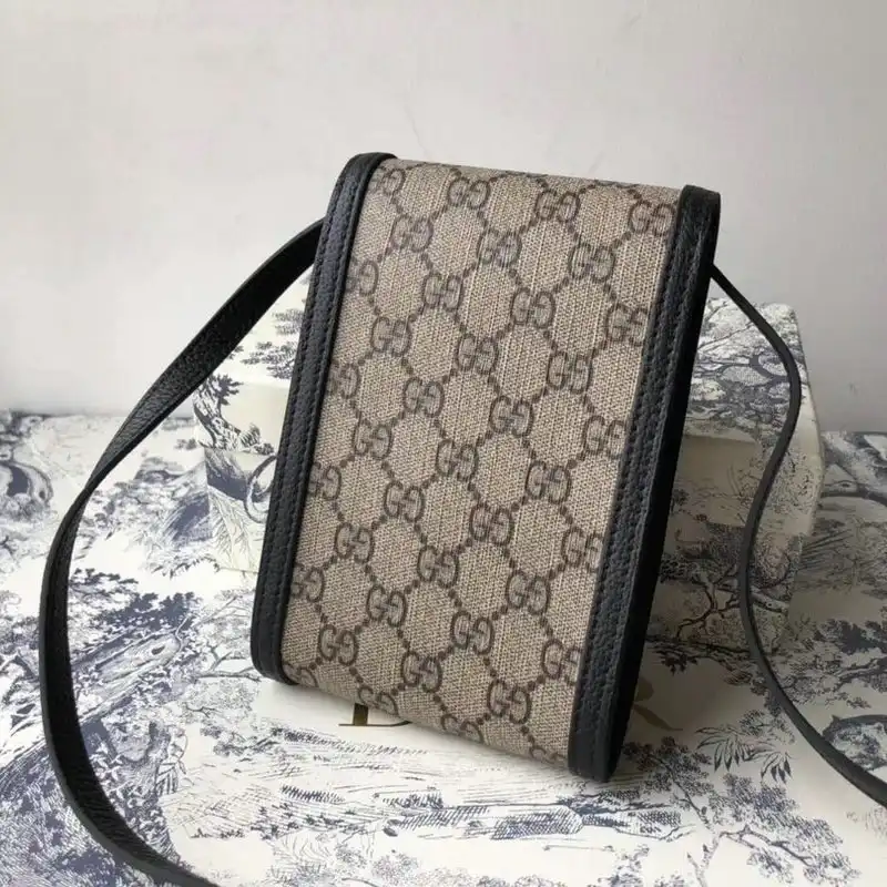 G*u*i bags 208b570058