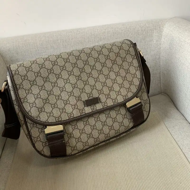 G*u*i bags 208b570061