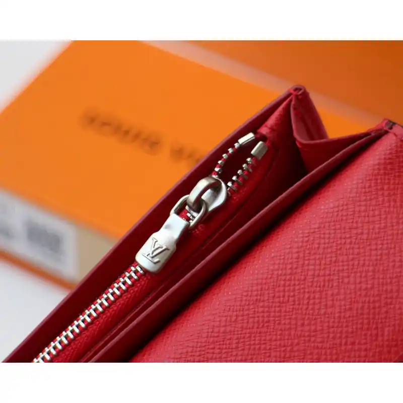 LV Bags 208B570086