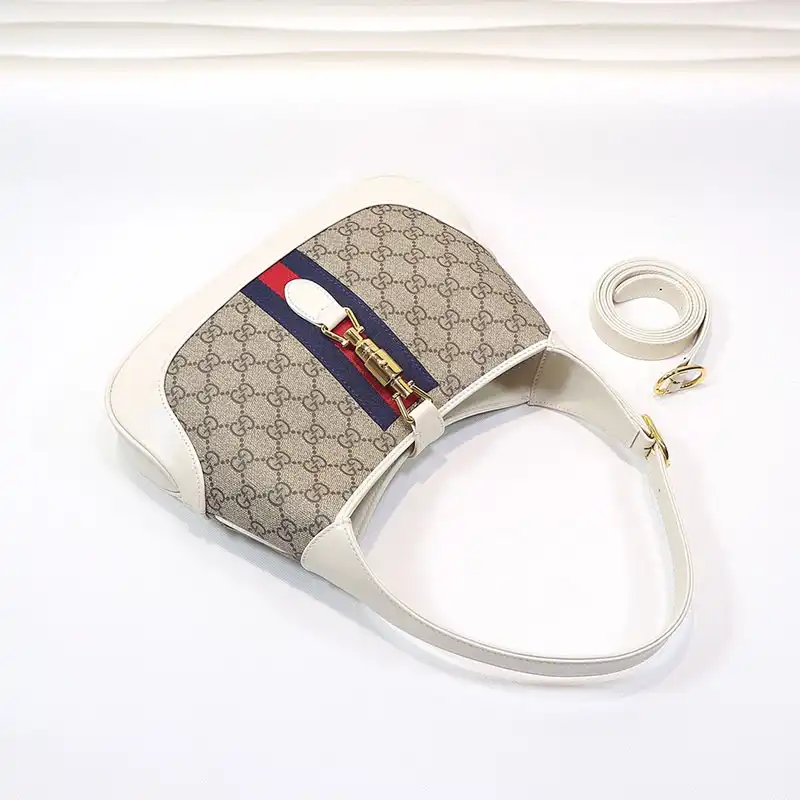 G*u*i bags 208b570140