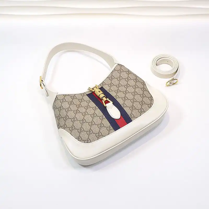 G*u*i bags 208b570140