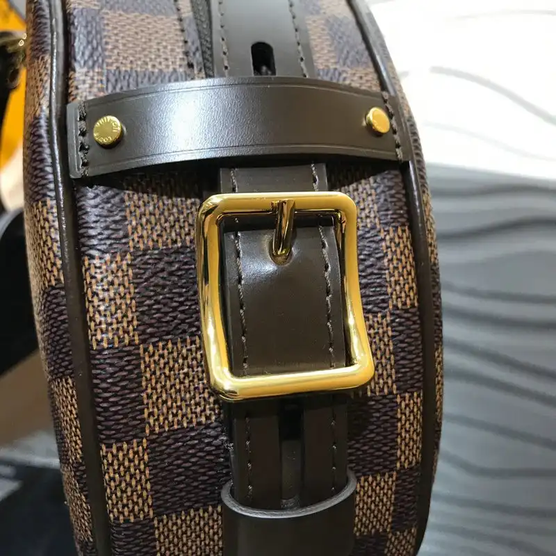 G*u*i bags 20b570083