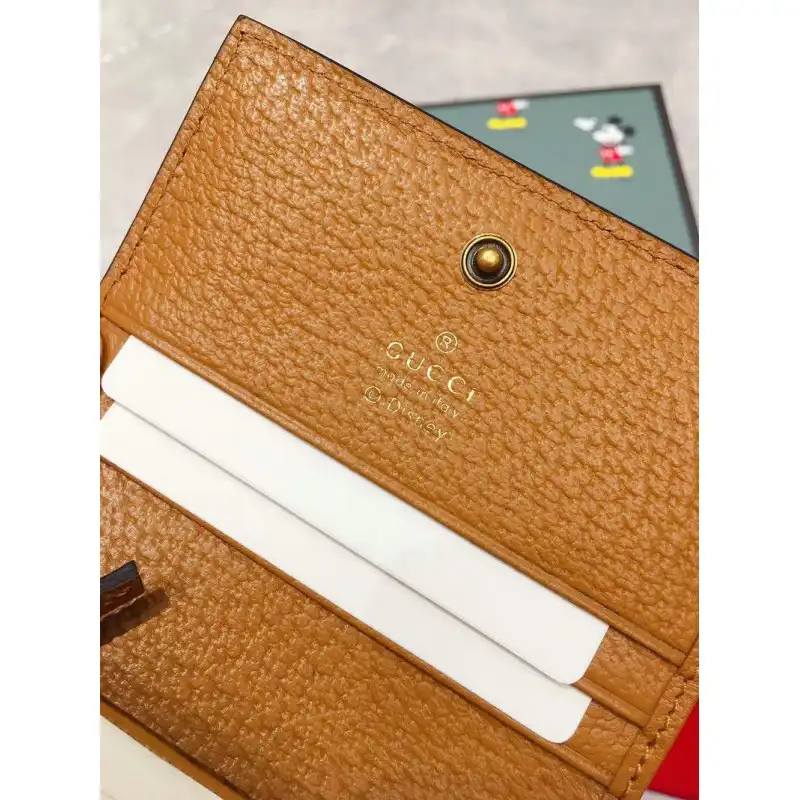 G*u*i bags 20b570085