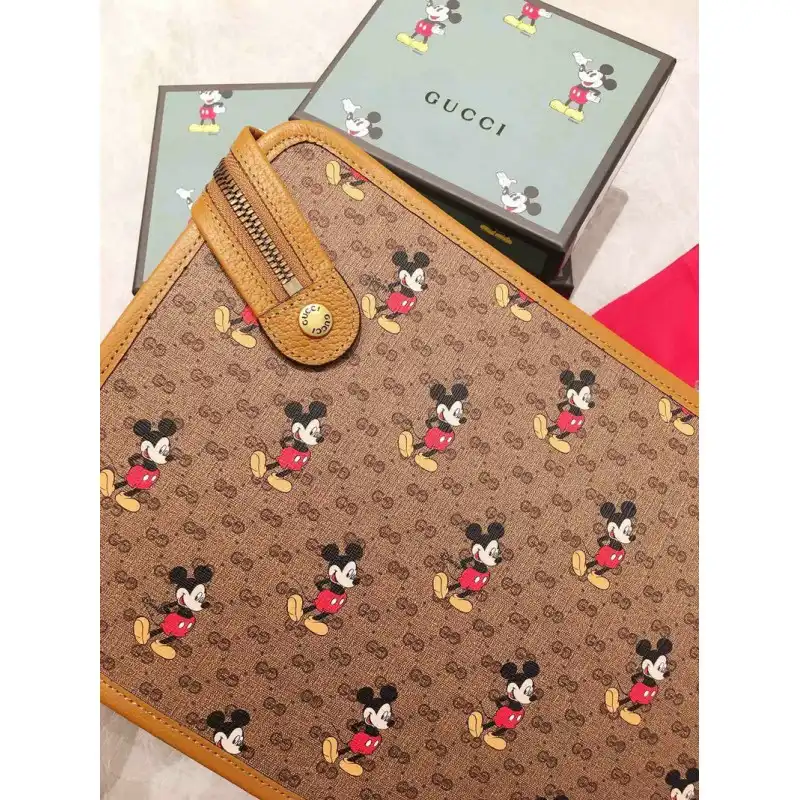 G*u*i bags 20dj570090