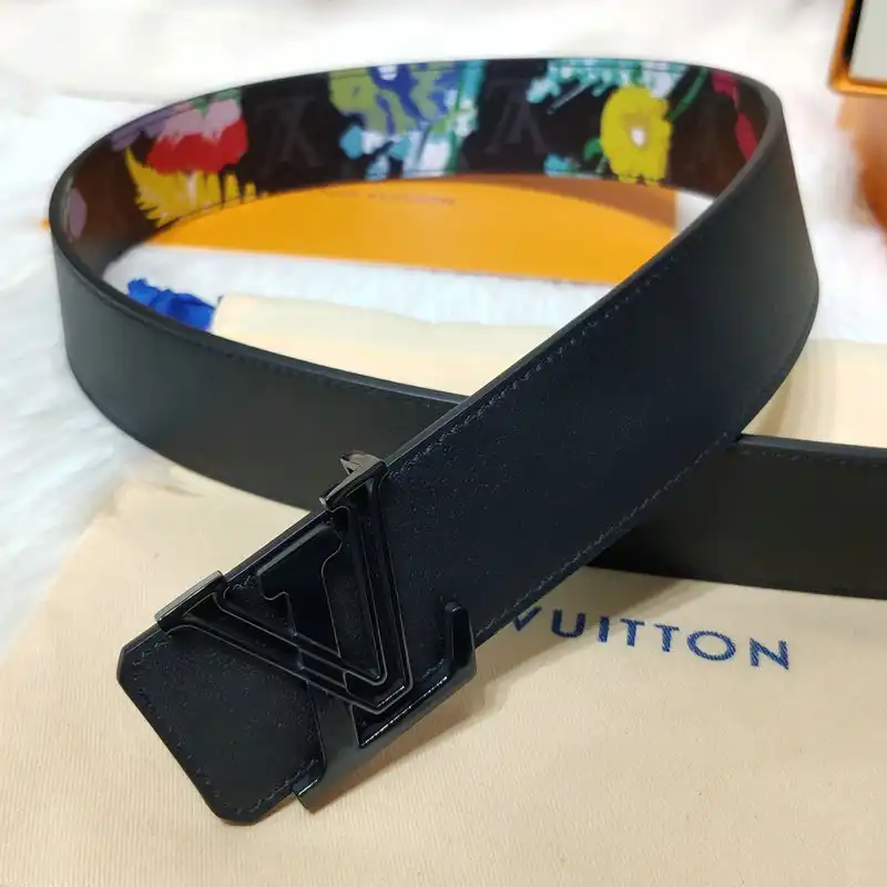 LV Bags 20DJ570137