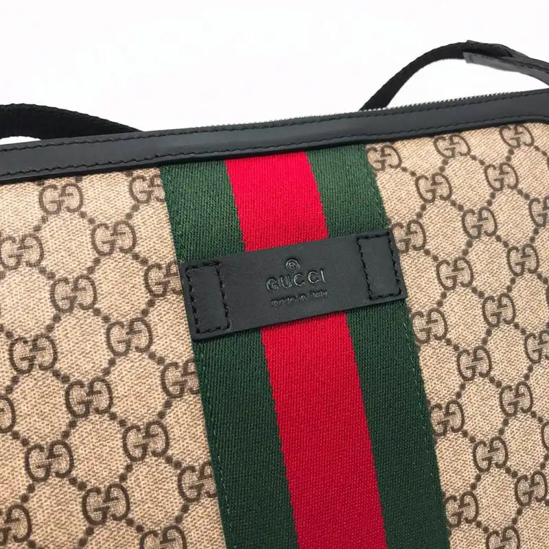 G*u*i bags 20b570169