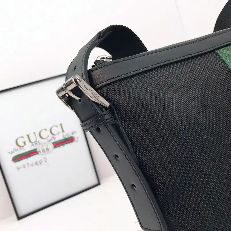 G*u*i bags 20b570170