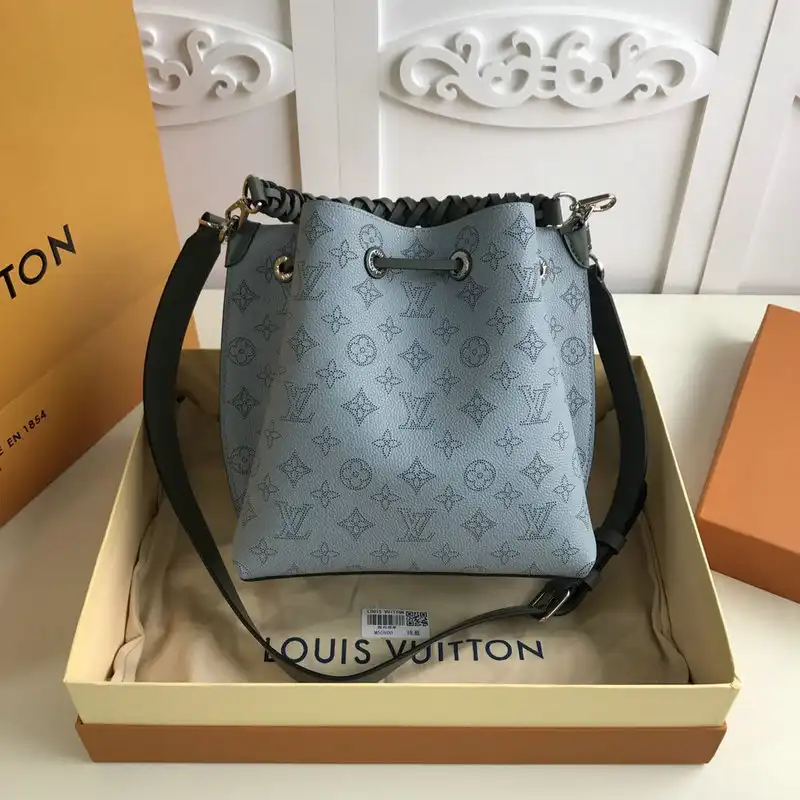Loewe Bags 20DJ570176