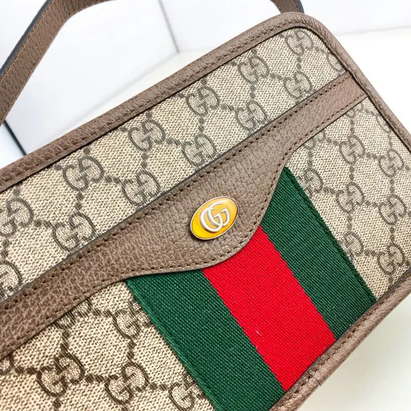 G*u*i bags 20b570196