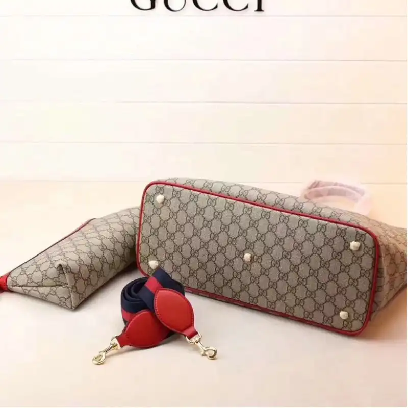G*u*i bags 20b570214