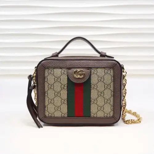 G*u*i bags 20b570243