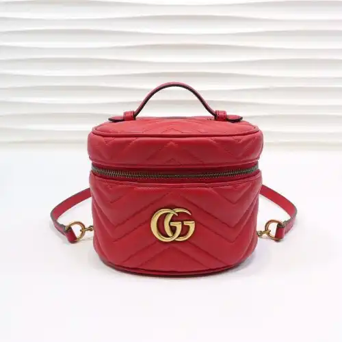 G*u*i bags 20b570245