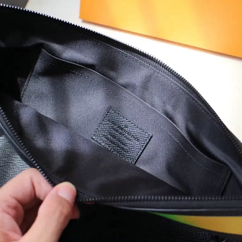LV Bags 20B570312