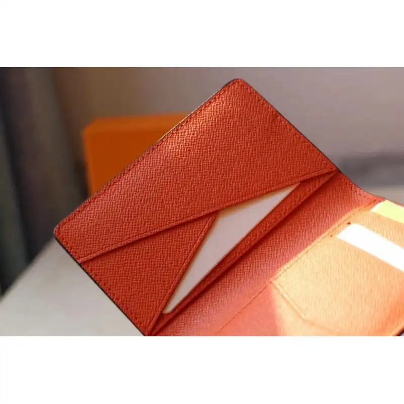 LV Bags 20B570315