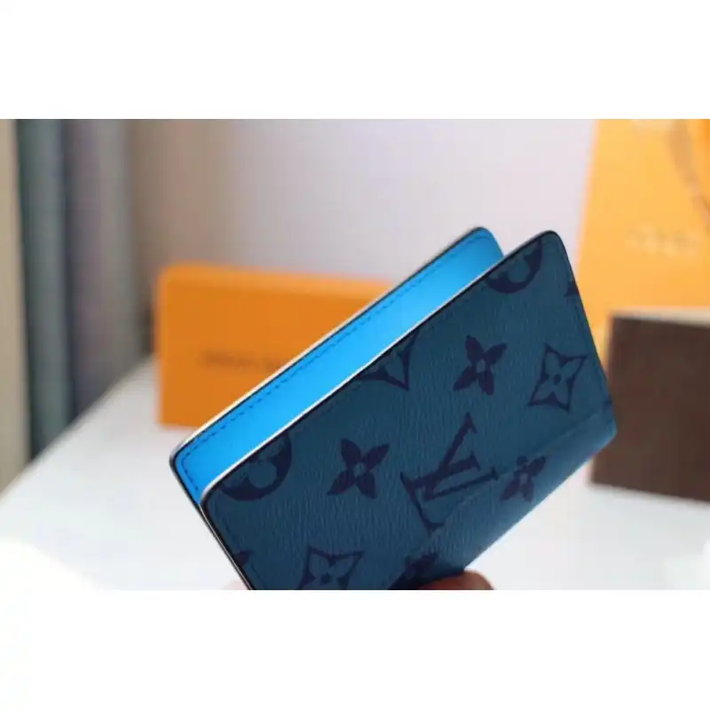 LV Bags 20B570316