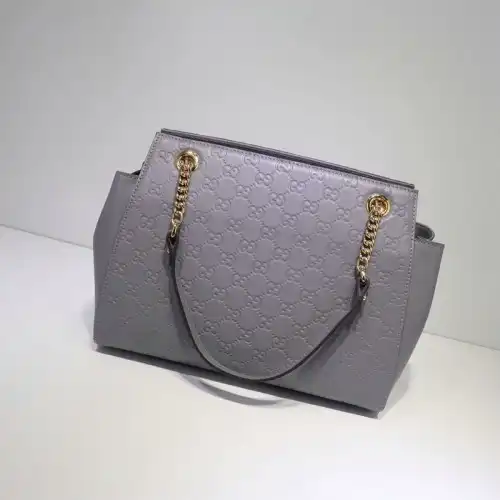 G*u*i bags 20guc0002