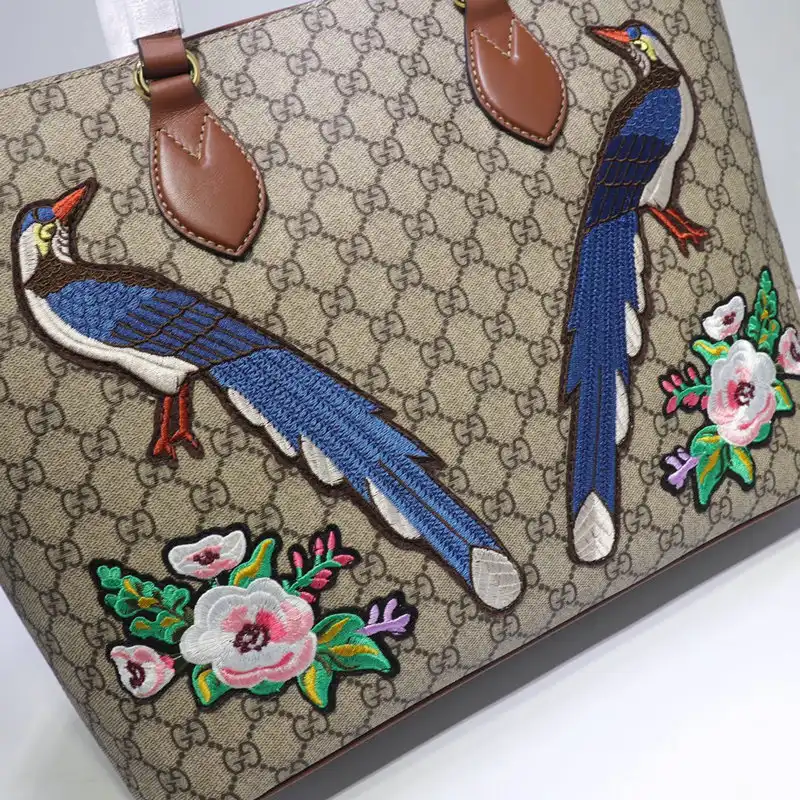 G*u*i bags 20guc0012