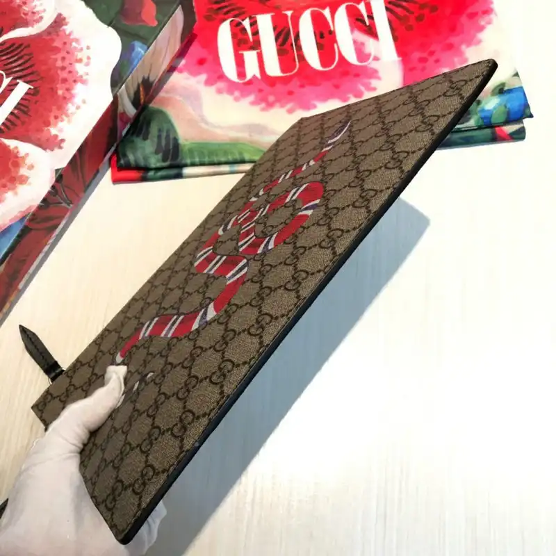 G*u*i bags 20guc0078