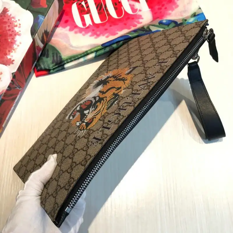 G*u*i bags 20guc0079