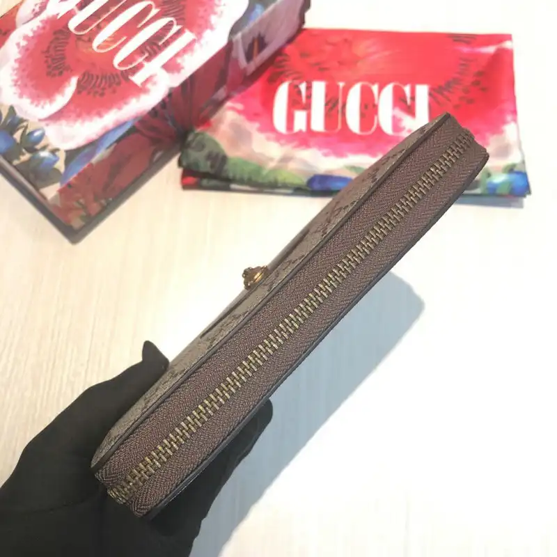 G*u*i bags 20guc0086