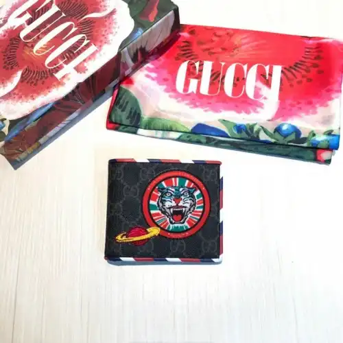 G*u*i bags 20guc0093