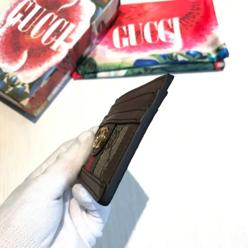 G*u*i bags 20guc0102