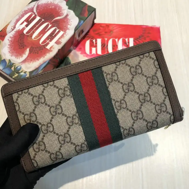 G*u*i bags 20guc0105