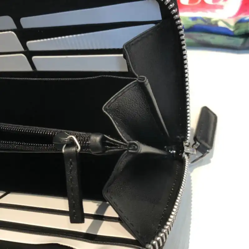 G*u*i bags 20guc0117