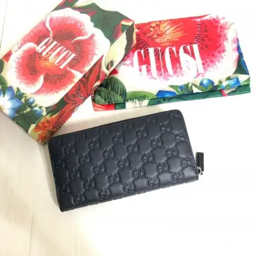 G*u*i bags 20guc0118