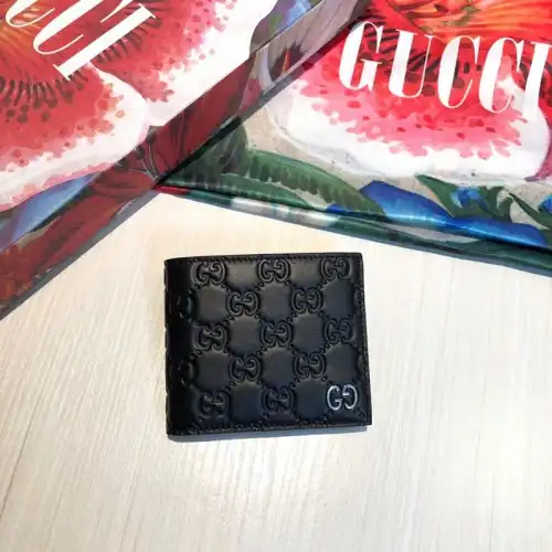 G*u*i bags 20guc0120