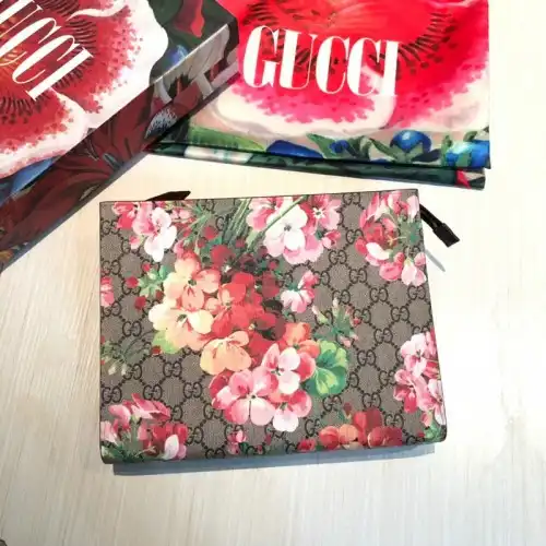 G*u*i bags 20guc0158