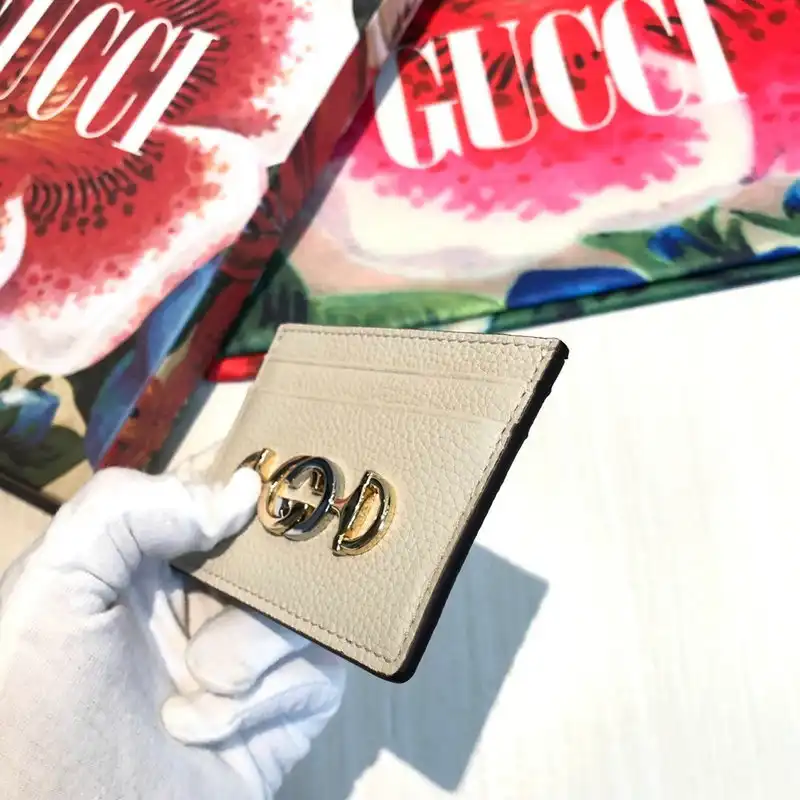 G*u*i bags 20guc0181