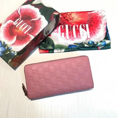 G*u*i bags 20guc0204