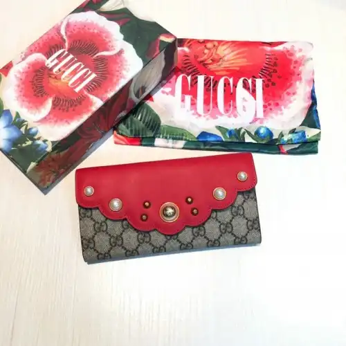 G*u*i bags 20guc0213