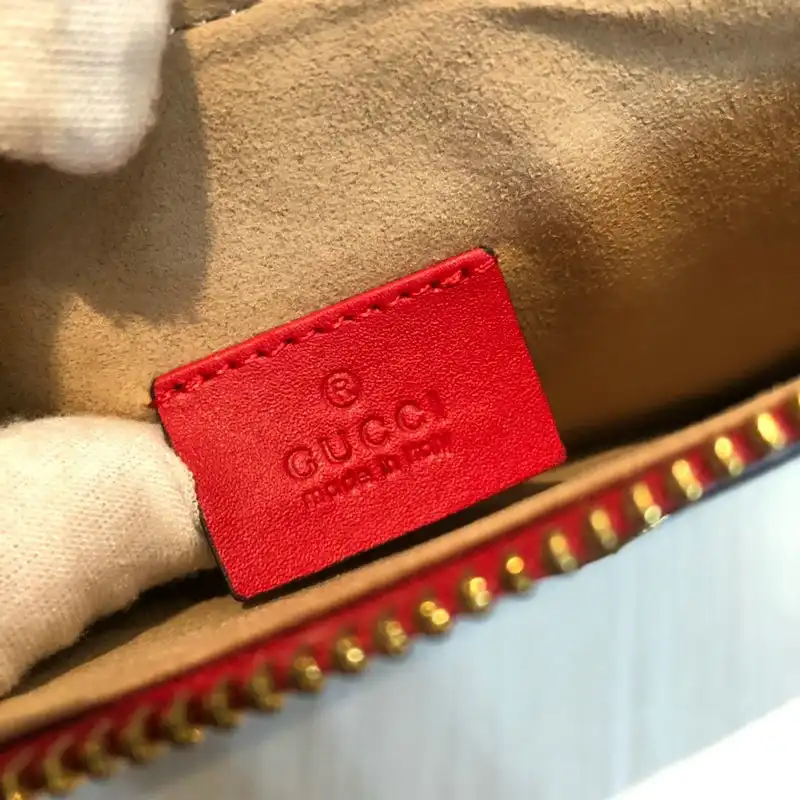 G*u*i bags 20guc0218
