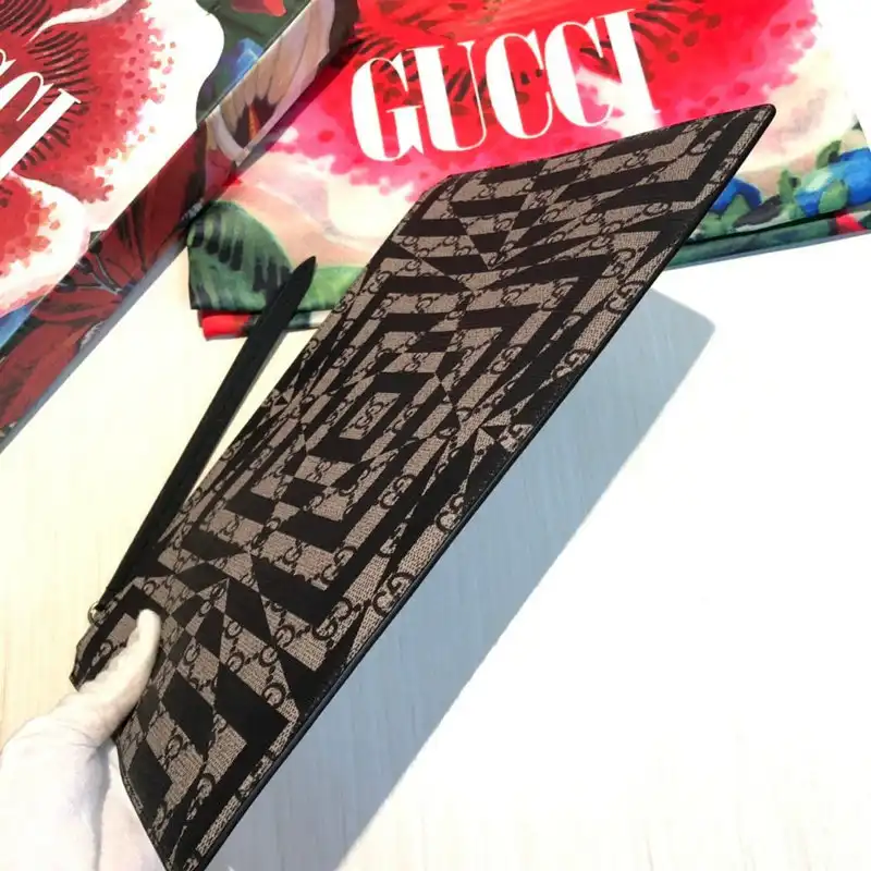 G*u*i bags 20guc0222