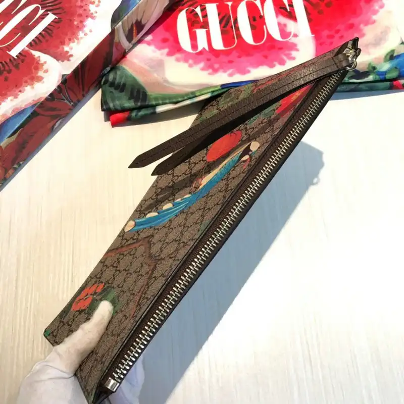 G*u*i bags 20guc0224
