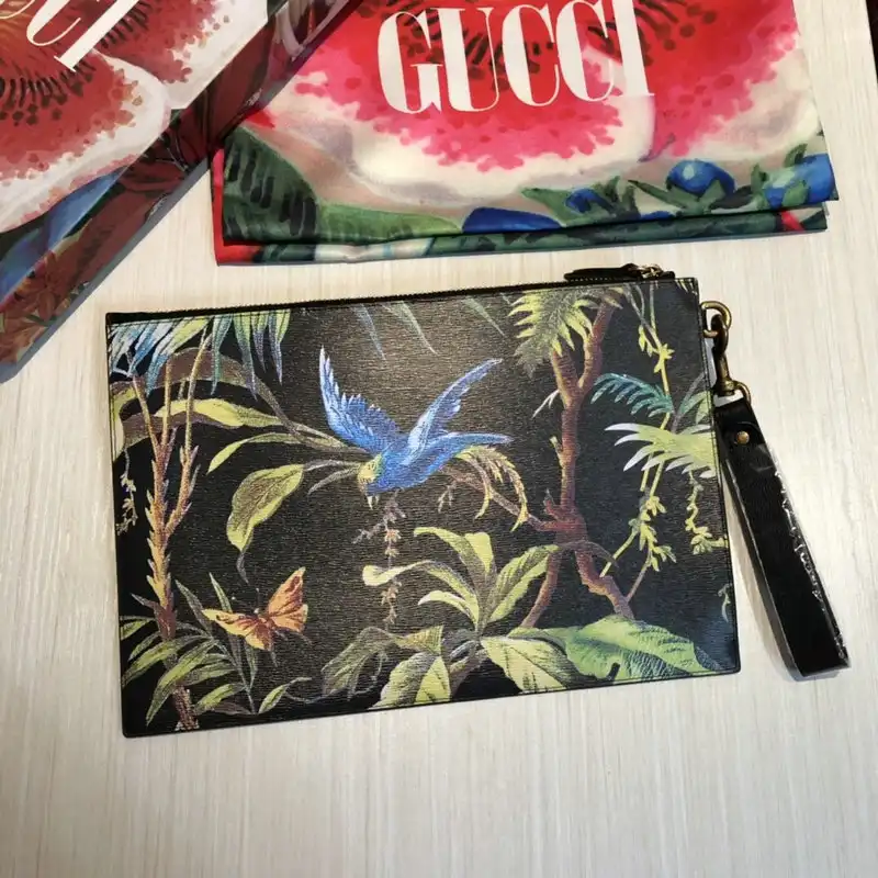 G*u*i bags 20guc0225