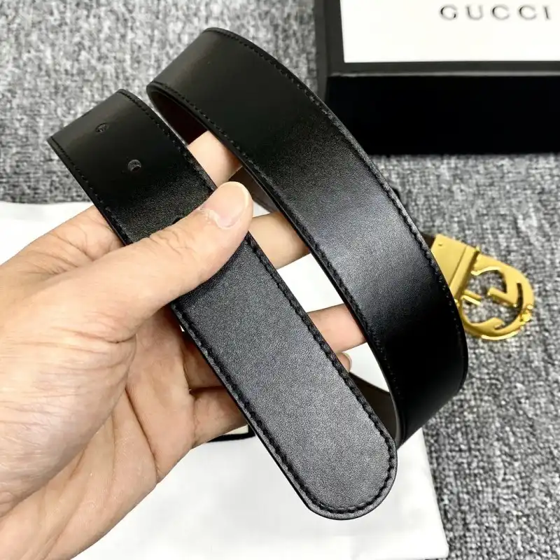 G*u*i s belt 20xia0051