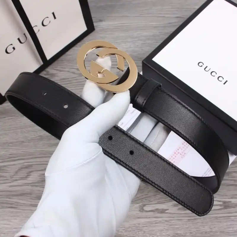 G*u*i s belt 20xia0084