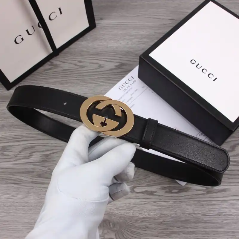 G*u*i s belt 20xia0084
