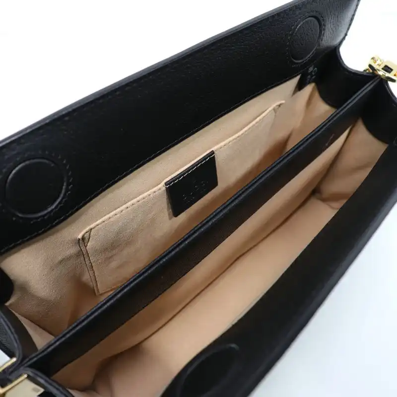 G*u*i bags 204b570076
