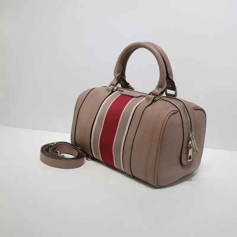 G*u*i bags 204b570088