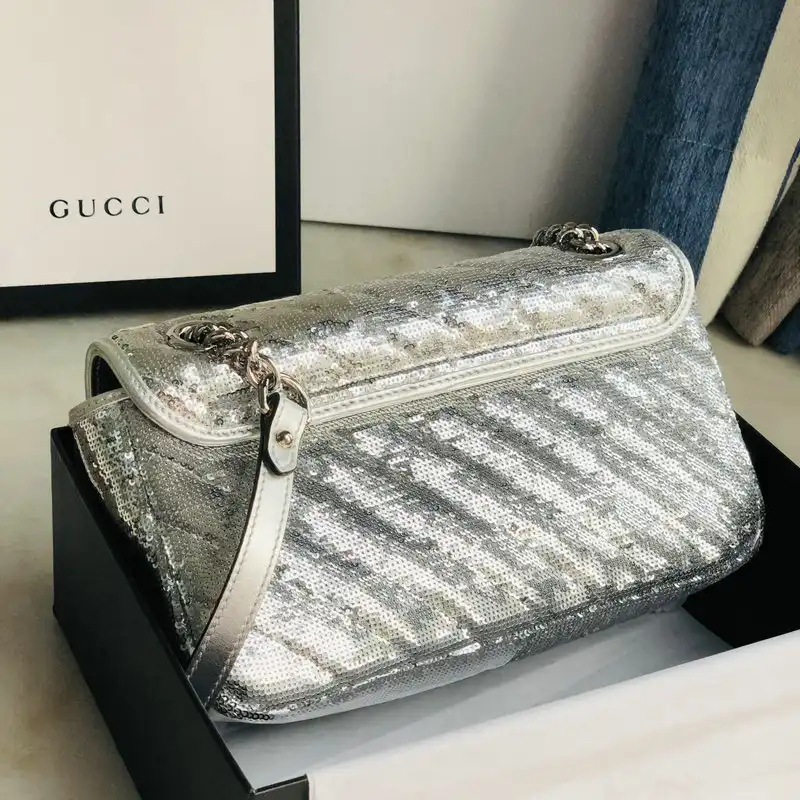 G*u*i bags 2101sh0048