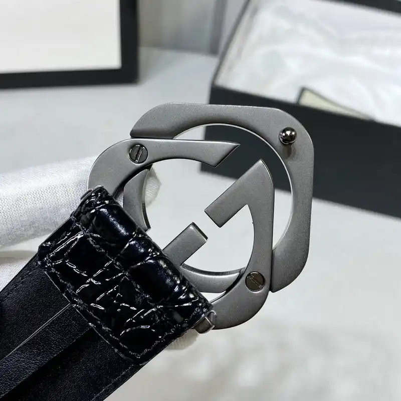 G*u*i belts 2101sh0141